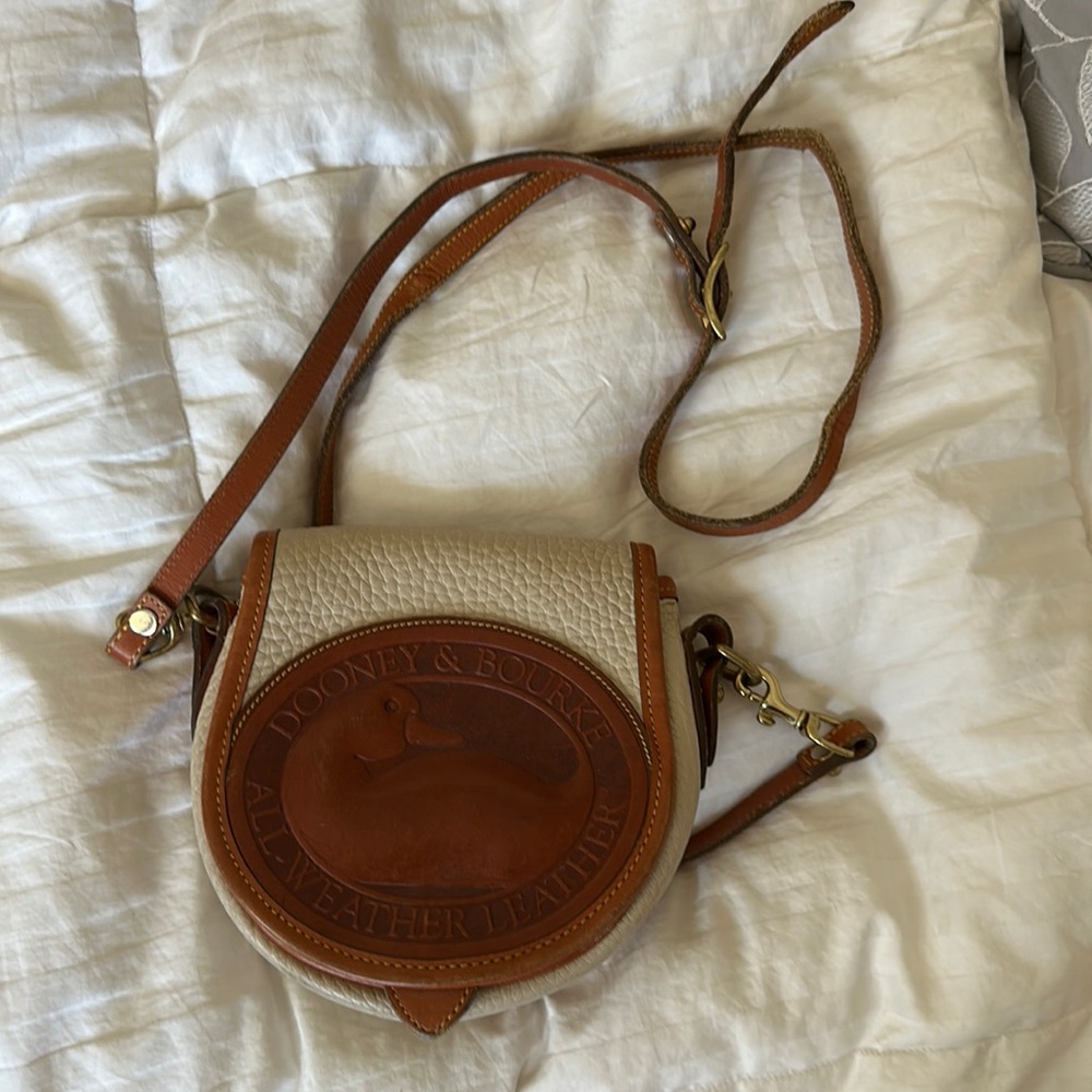 Vintage Dooney & Bourke Crossbody Bag